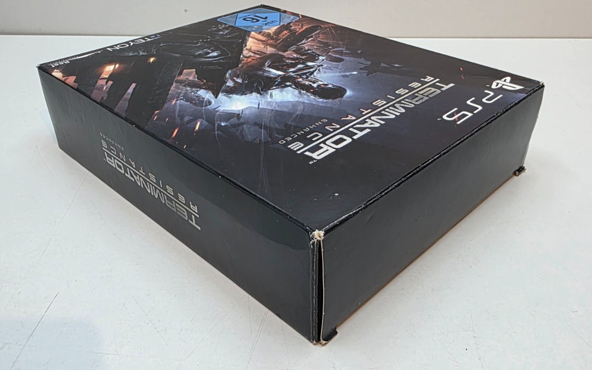 Terminator Resistance Enhanced per PlayStation 5 - Steelbook foto 3
