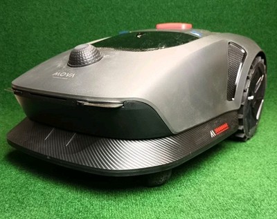 MOVA 1000 Mähroboter   Neu & Unbenutzt Inkl mibrobo Tuning Umbau Messerkit 