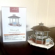 Hallmark Gilmore Girls Stars Hollow Gazebo Musical Ornament 2025 NIB