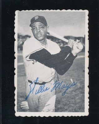 1969 Topps Deckle Edge Willie Mays #33 - Giants - Ex (surface indents) - S6323