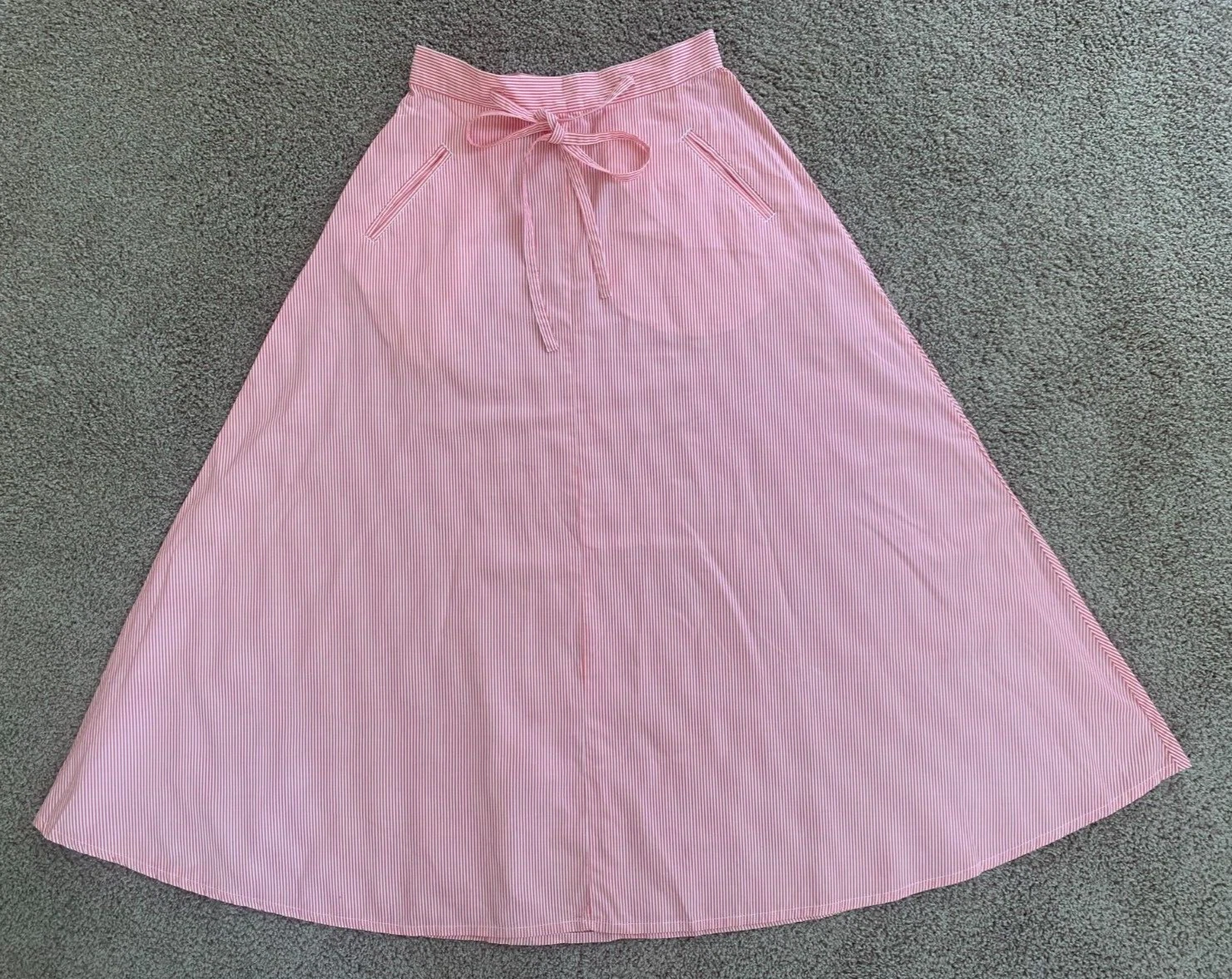 Vintage 1990s Geoffrey Beene Sport Women's Red/White Cotton Midi Skirt Sz 8