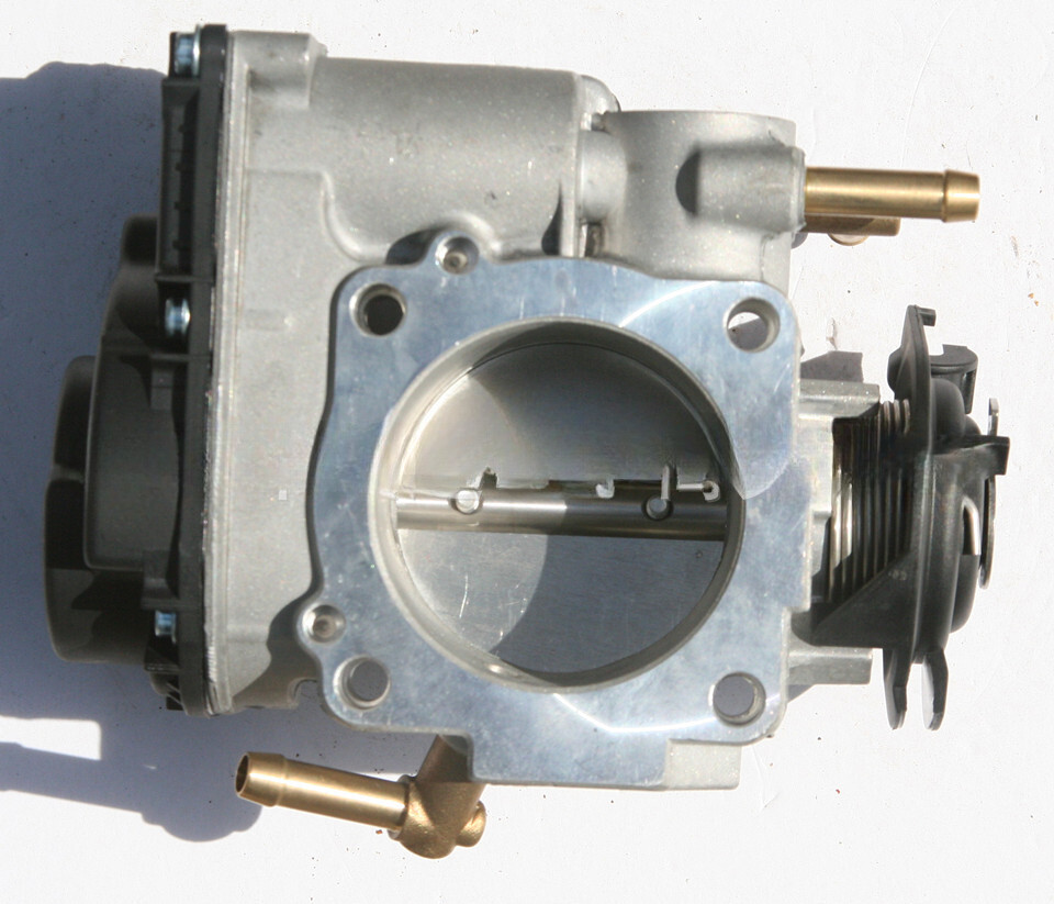VW Beetle Golf Jetta 06A133066E Throttle Body Valve TBI With Cruise Control