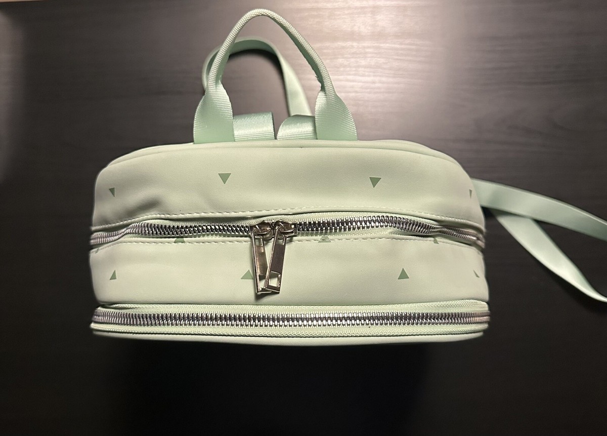 Animal Crossing Leaf Mini Backpack -  Pin Showcase Bag Teal Animal Crossing™ Mini Backpack - Merchandise - Nintendo  main image 3