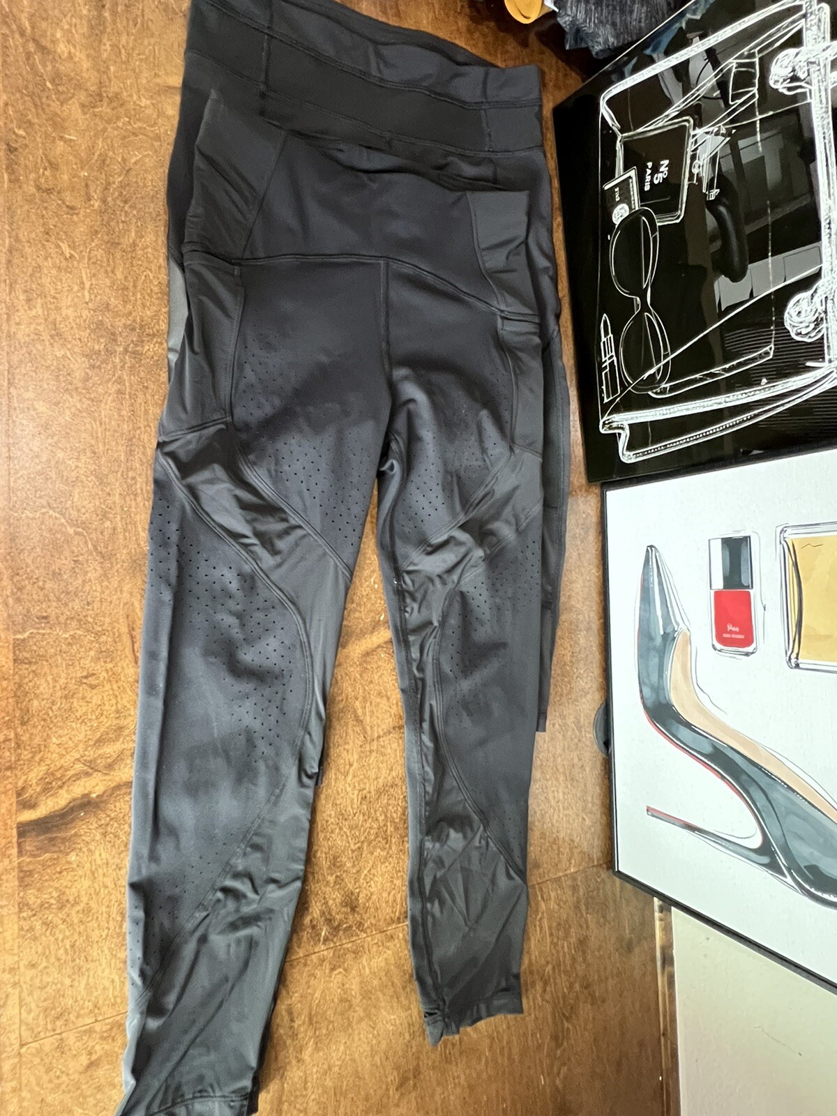 ALTRA ✨2x LULULEMON fondo capri nero taglia 6! Us intime ottimeioni✨