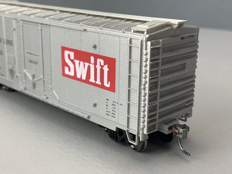 Coche de carga HO Accurail 3120 40’ aislado puerta enchufable SWIFT #15683 RTR HO4328 Foto 4 de 4