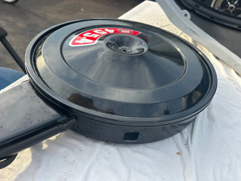 1972 1973 1974 Buick Riviera GS 455 4 bbl. Air Cleaner Housing Breather - Image 2 of 4