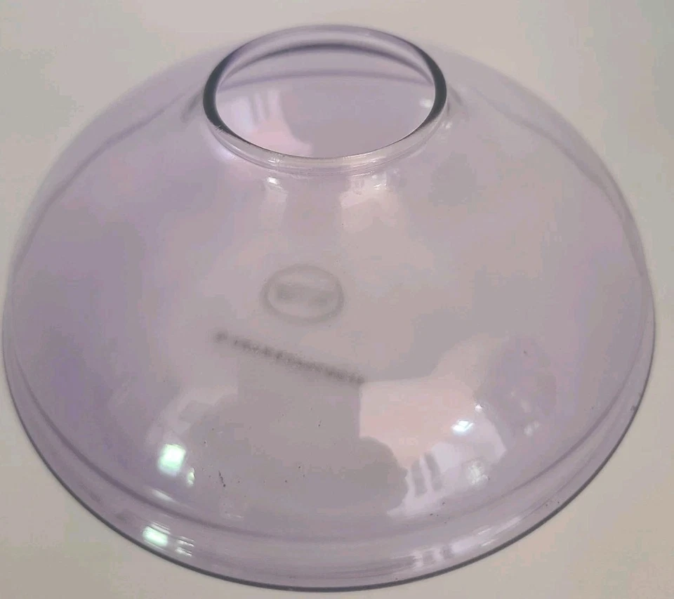 Jarrón de vidrio púrpura Anthropologie Foto 4 de 4