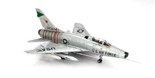 Hobby Master 1/72 HA2101 F-100D Super Sabre Vietnam 1965 NIB