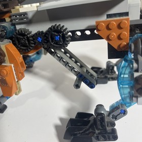 LEGO LEGENDS OF CHIMA: Sir Fangar's Sabre-Tooth Walker (70143) - Incomplete