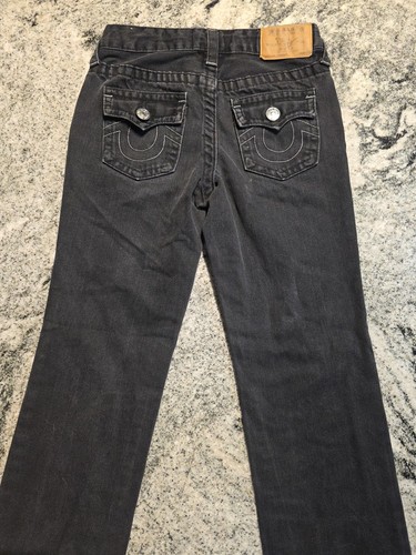 True Religion Jungen Jeans schwarz Etikett Gr. 10 gerader Stretchabschnitt gerade E62