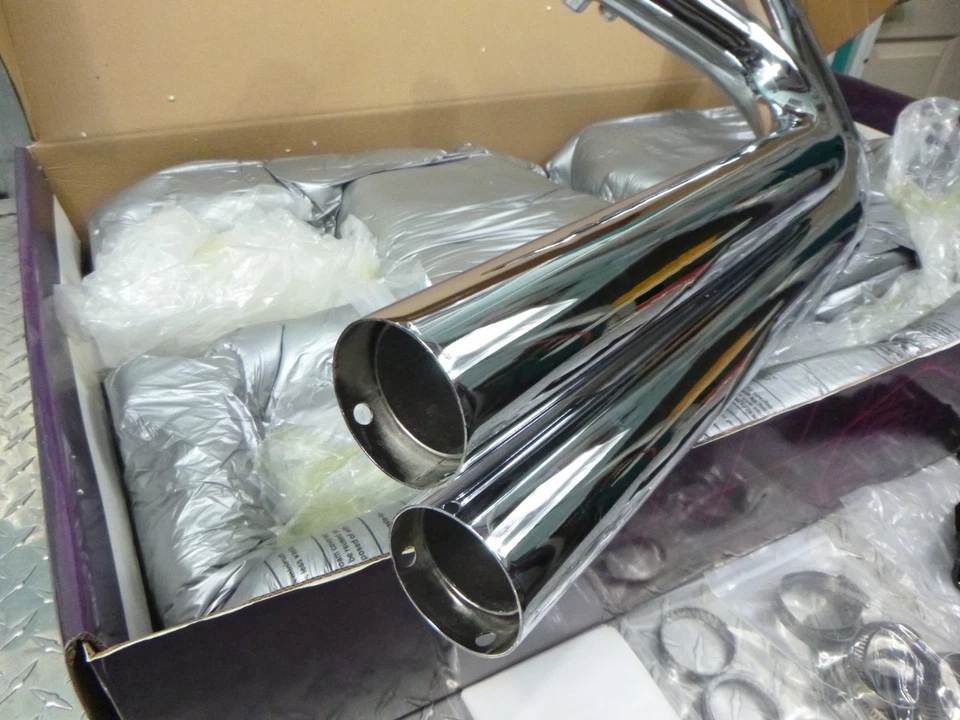 Harley Davidson Drag Style Exhaust System 86'-16' Softail Chrome BB-EXST-1001C Foto 2 de 4