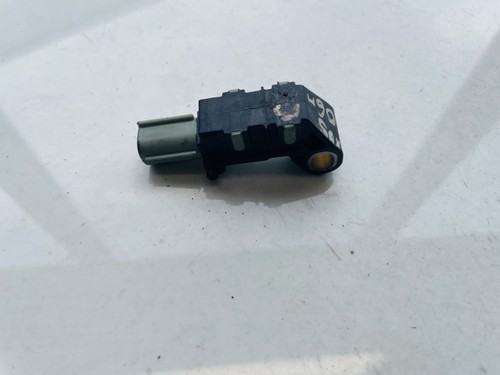 6d12  Steuergerät  Lexus IS - CLASS DE1424807-55