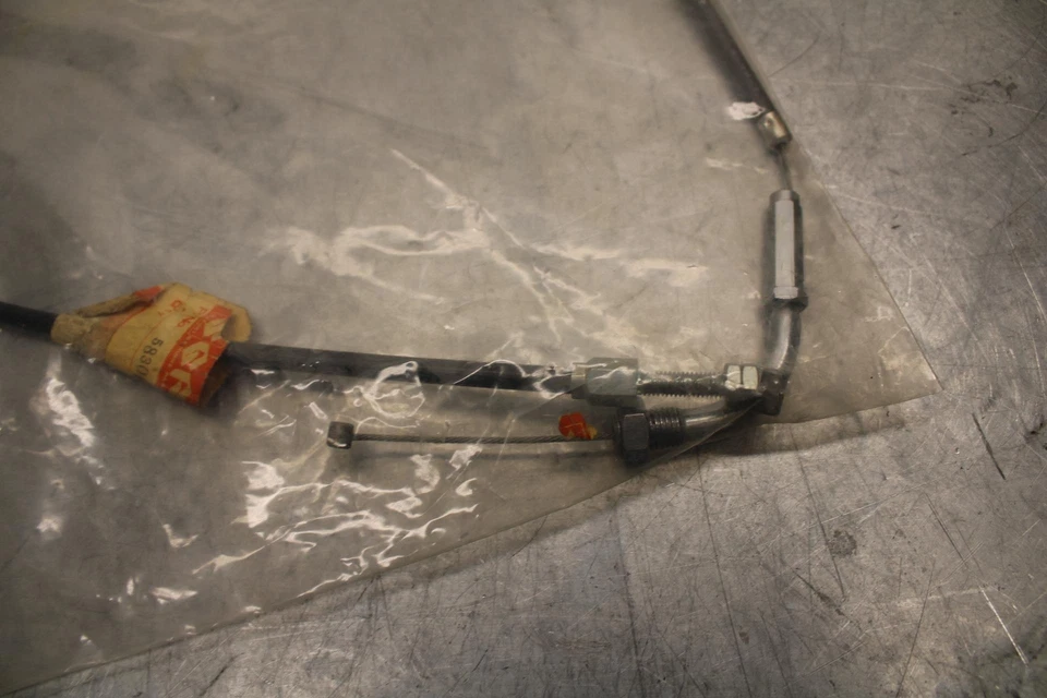 Suzuki GS1000 1979 línea de cable del acelerador 58300-00a10 BB34 Foto 2 de 4