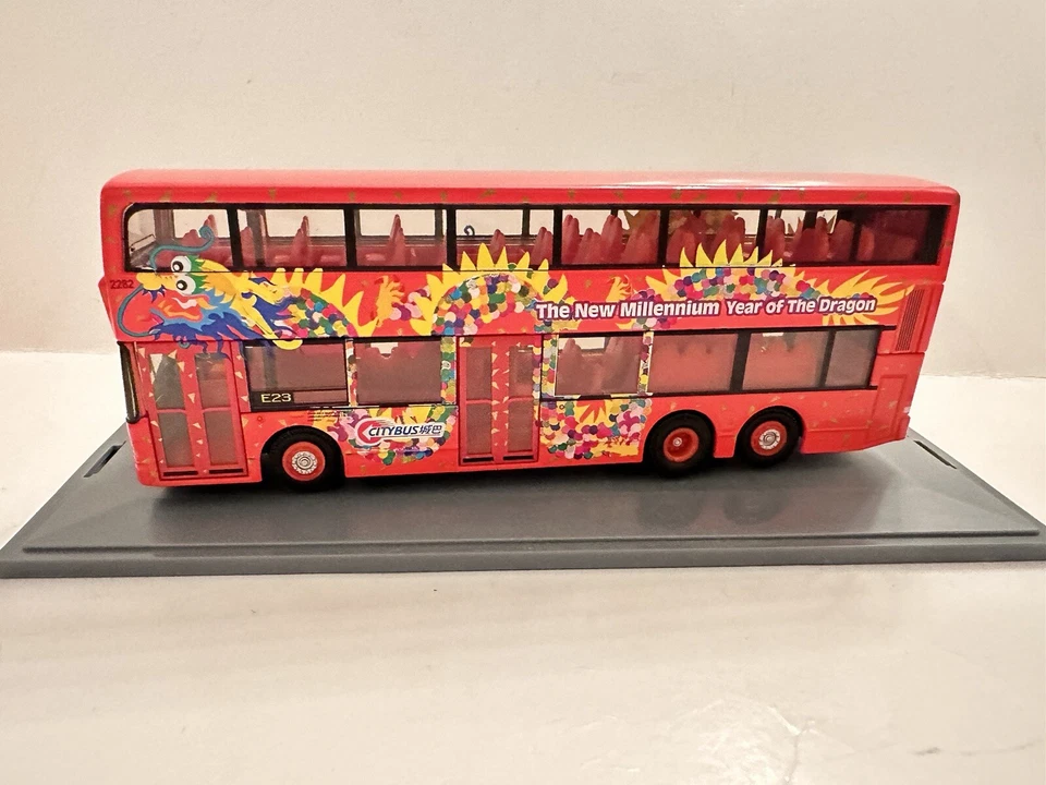 CORGI CLASSICS 1:76 44510 DENNIS TRIDENT 6 WHEEL DOUBLE DECK CITY BUS - Image 2 of 4