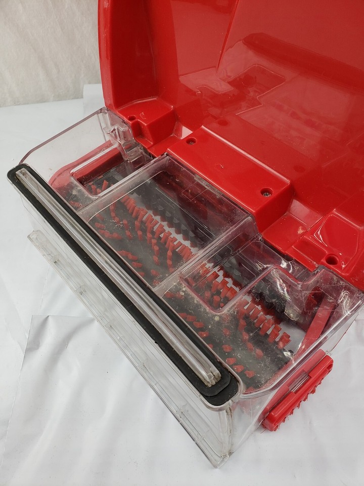 REFURBISHED Rug Doctor DCC1 Upright Carpet Cleaner Dual cross Action