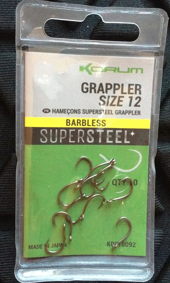 KORUM GRAPPLER SUPERSTEEL BARBLESS CURVE SHANK PTFE COATED ANGELHAKEN - Bild 1 von 1