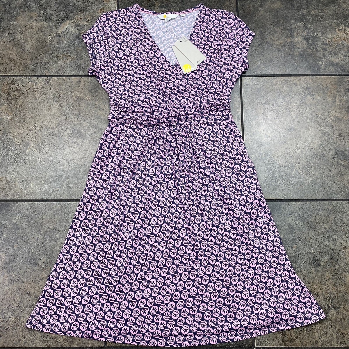 boden lola jersey dress NEW! Women’s Vneck Size 4P Petite W/Tags Pre Loved