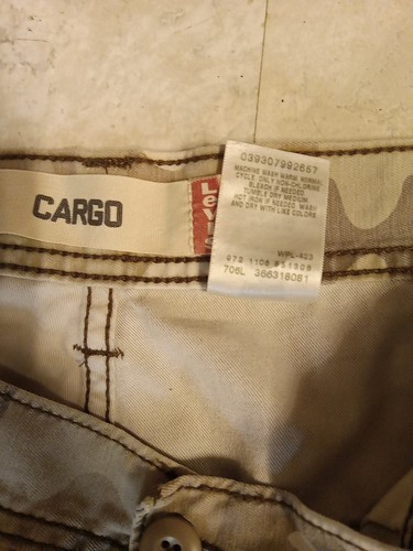 Vintage Levis Cargo Shorts Mens 36 Brown Camo Desert Workwear Skater Baggy Y2K - 第 4/11 張圖片