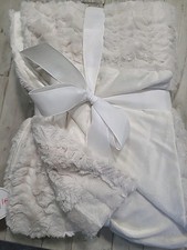 Koolaburra Sample Textured Faux Fur Lightweight Throw Blanket 50"x 70" Off White