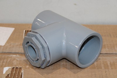Lot of 10 Ipex 2-1/2 x 1-1/2 x 1'' Socket Reducing Schedule 80 PVC Tee - 059604