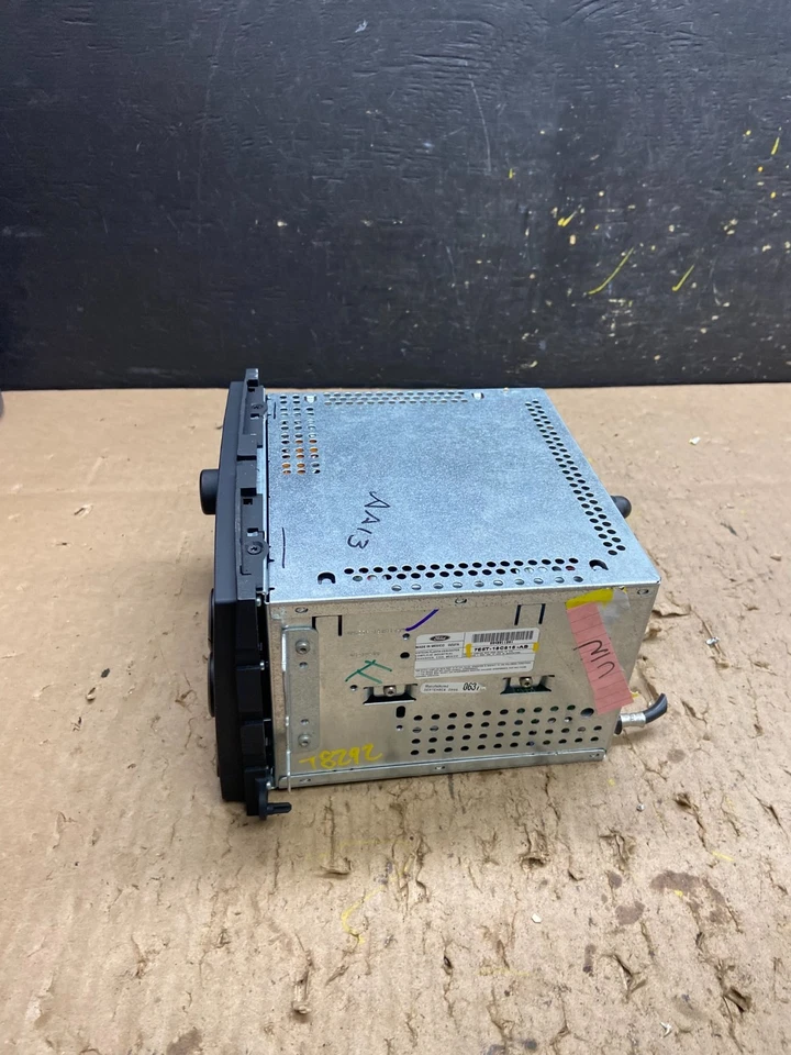 2007 Ford Fusion Mercury Milan AM FM радио стерео ресивер OEM T8292 DG - Изображение 3 из 4