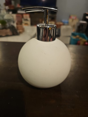 #ad Round Simple Soap Pump Dispenser for Bathroom Laundry Rooms 300ml 1 Pc $10.00