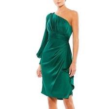Mac Duggal IEENA Glossy One shoulder Ruched Cocktail Dress Emerald Green Size 4