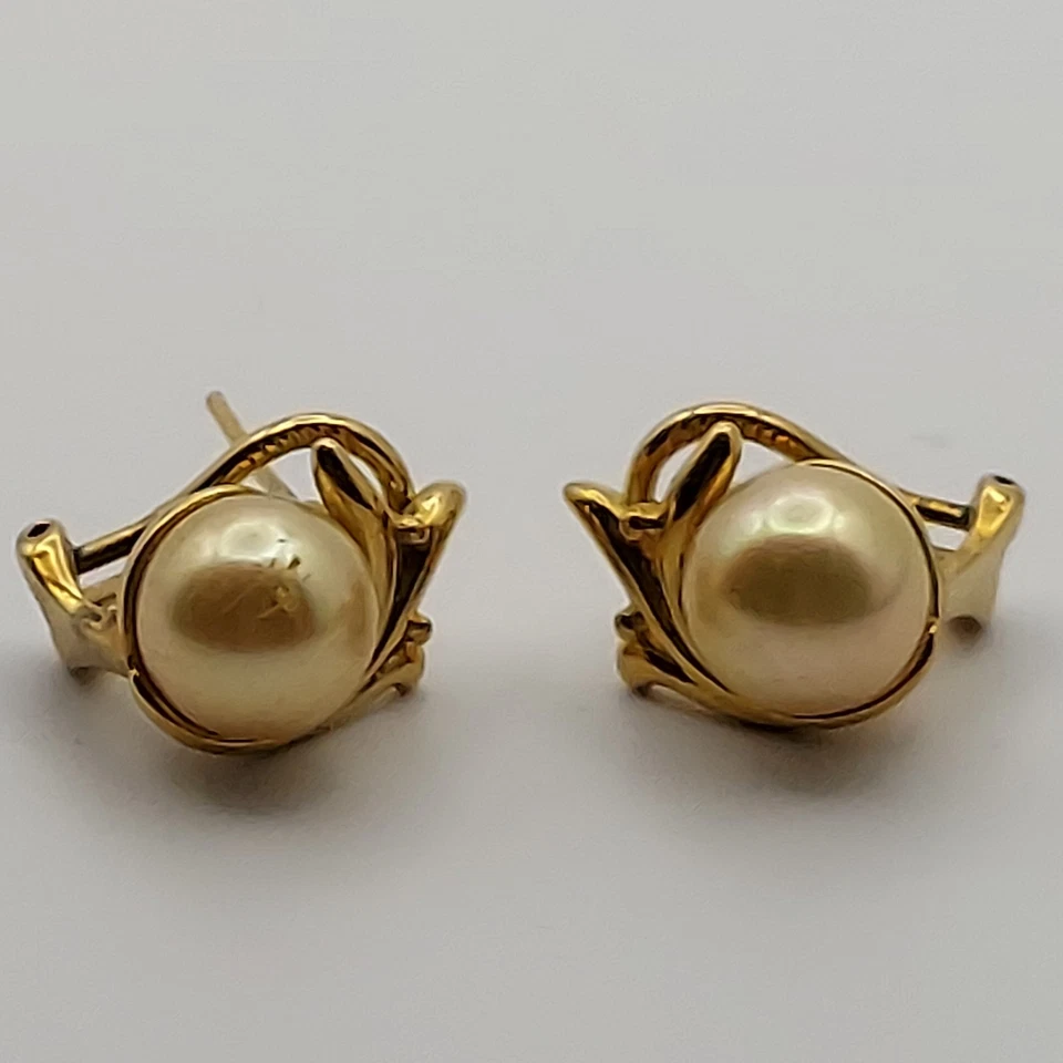 Серьги с искусственным жемчугом майорика подписанные круглые золотистые с пирсингом Omega Back Estate - Изображение 4 из 4
