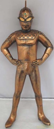 Bandai Kyomoto Collection 4 Ultra Seven Golden Colossus Version Soft Vinyl Doll - Picture 10 of 12