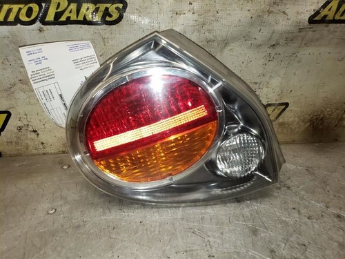 Driver LEFT Tail Light Quarter Panel Mounted Fits 02-03 MAXIMA 1055067
