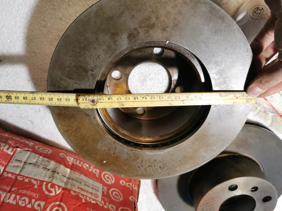 BREMBO 09.3946.10 Brake Discs For BMW 3 Sedan New Original - Image 3 of 4