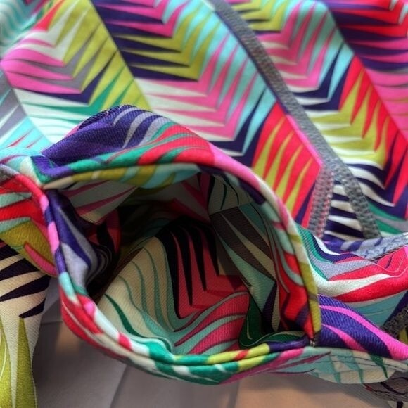 Fabletics Chevron Multicolored Rainbow Biker Shor… - image 5