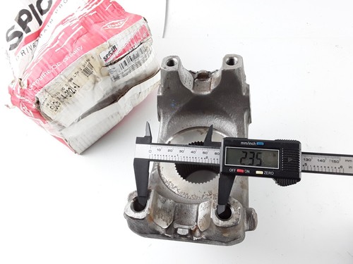 Dana Spicer 6.5-4-4611-1X Differential End Yoke Series 1810 250-65446111X - Picture 4 of 7