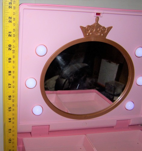 Disney Princess Style Collection Travel Vanity Light Up Make-Up Case Jewelry Box - Picture 15 of 15