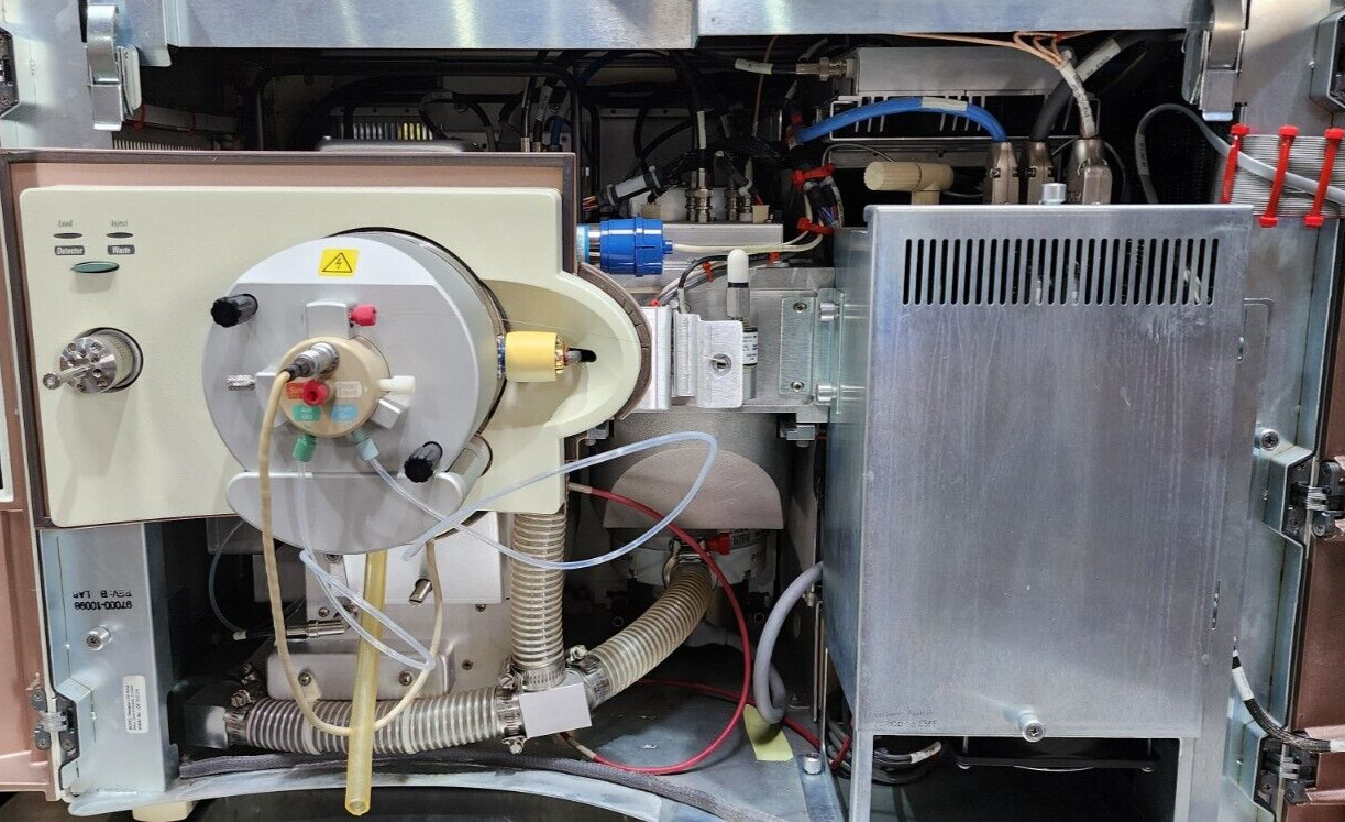 Thermo Finigan LCQ  Spectrometer and Spectrophotometer