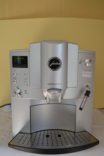 Kaffeevollautomat JURA IMPRESSA F 75 Platin defekt/Ersatzteile "Störung 8"