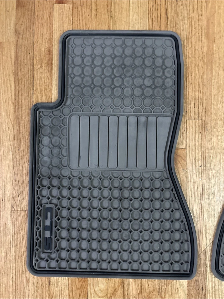 OEM GM Front All Weather Mat Set Neutral 030613 Cadillac CTS 2003-2007 - Image 2 of 4