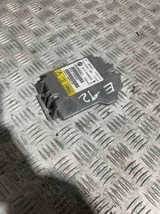 BMW 3 E90 Airbag-Steuergerät 31918443202L 0285010070 11B0955H12178 32448883