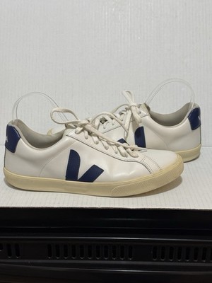 VEJA Women's Esplar White Blue Signature V Logo Leather Sneakers Sz 9 1/2 Casual