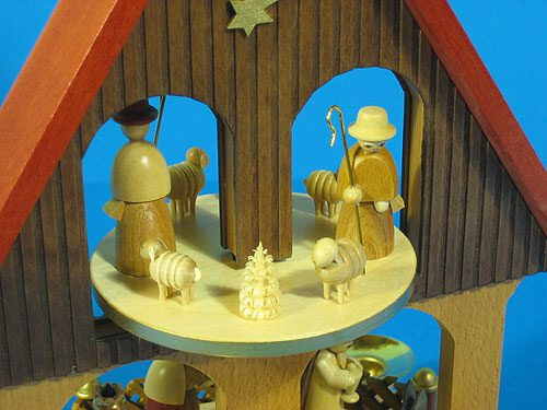 House Nativity German Pyramid 2 Level - Picture 3 of 4