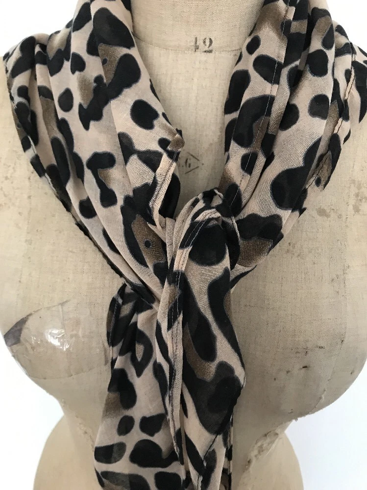 Leopard hotsell print pashmina