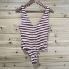 Babaton Contour V Neck Bodysuit Size Large