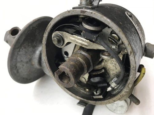 Zündverteiler Bosch 0231116051 für Mercedes W113 250SL etc. - Picture 3 of 5