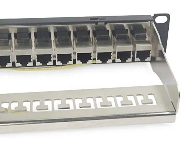 Iwillink 12 Port Blank Keystone Patch Panel - Image 2 of 4