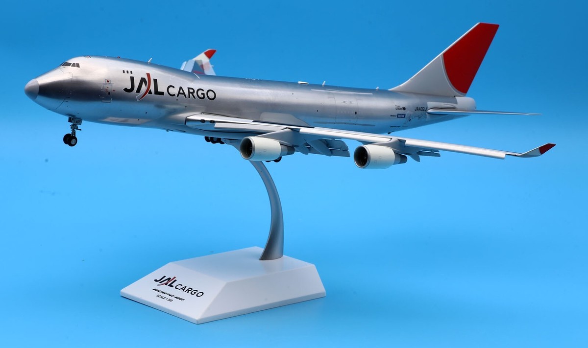 JC Wings 1:200 JAL Cargo Boeing B747-400 Diecast Aircraft Model
