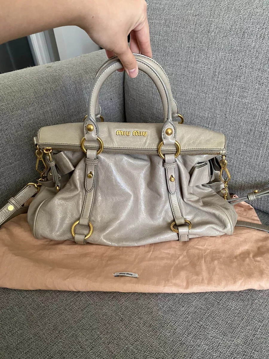 ブリヤンテス・レッド 6898 MIU MIU VITELLO LUX ハンドバッグ - minik.hr