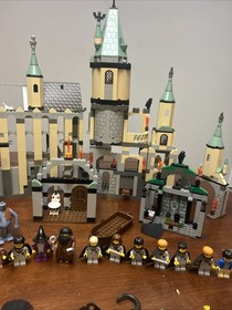 HUGE LEGO Harry Potter Lot 4709 4701 4730 4714 4712 4735 & 20 Minifigures