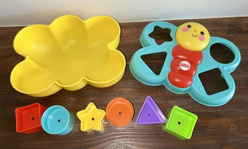 Fisher Price Bundle Chatter Phone Butterfly Shape Sorter & Laugh & Learn Puppy - Picture 3 of 9