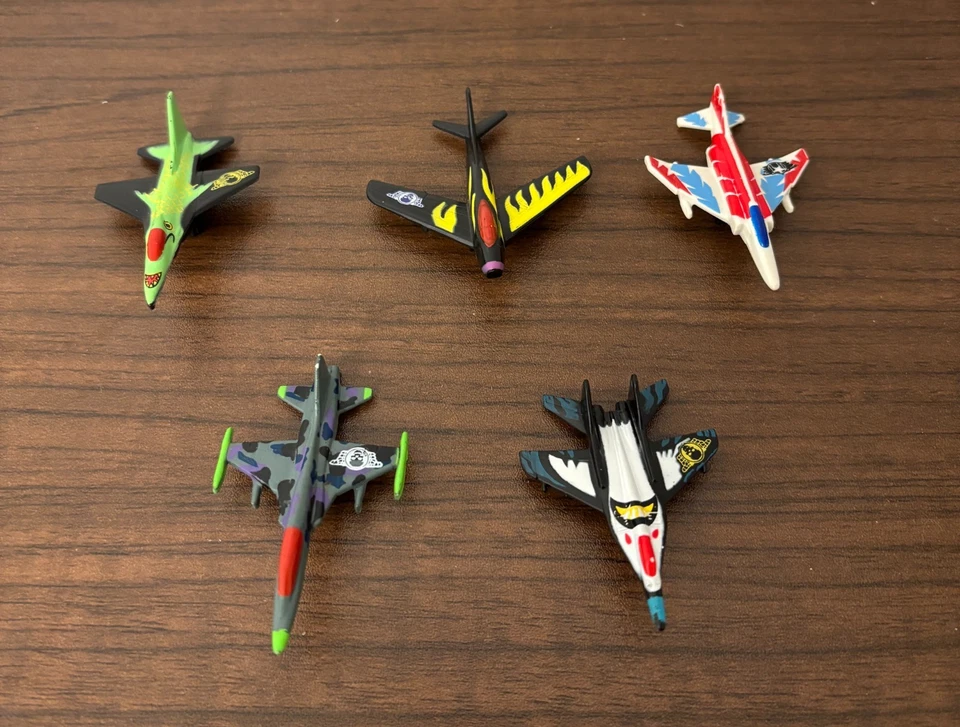 LOTE: 17 aviones de combate Matchbox Ring Raiders de colección (sin anillos) Foto 3 de 4