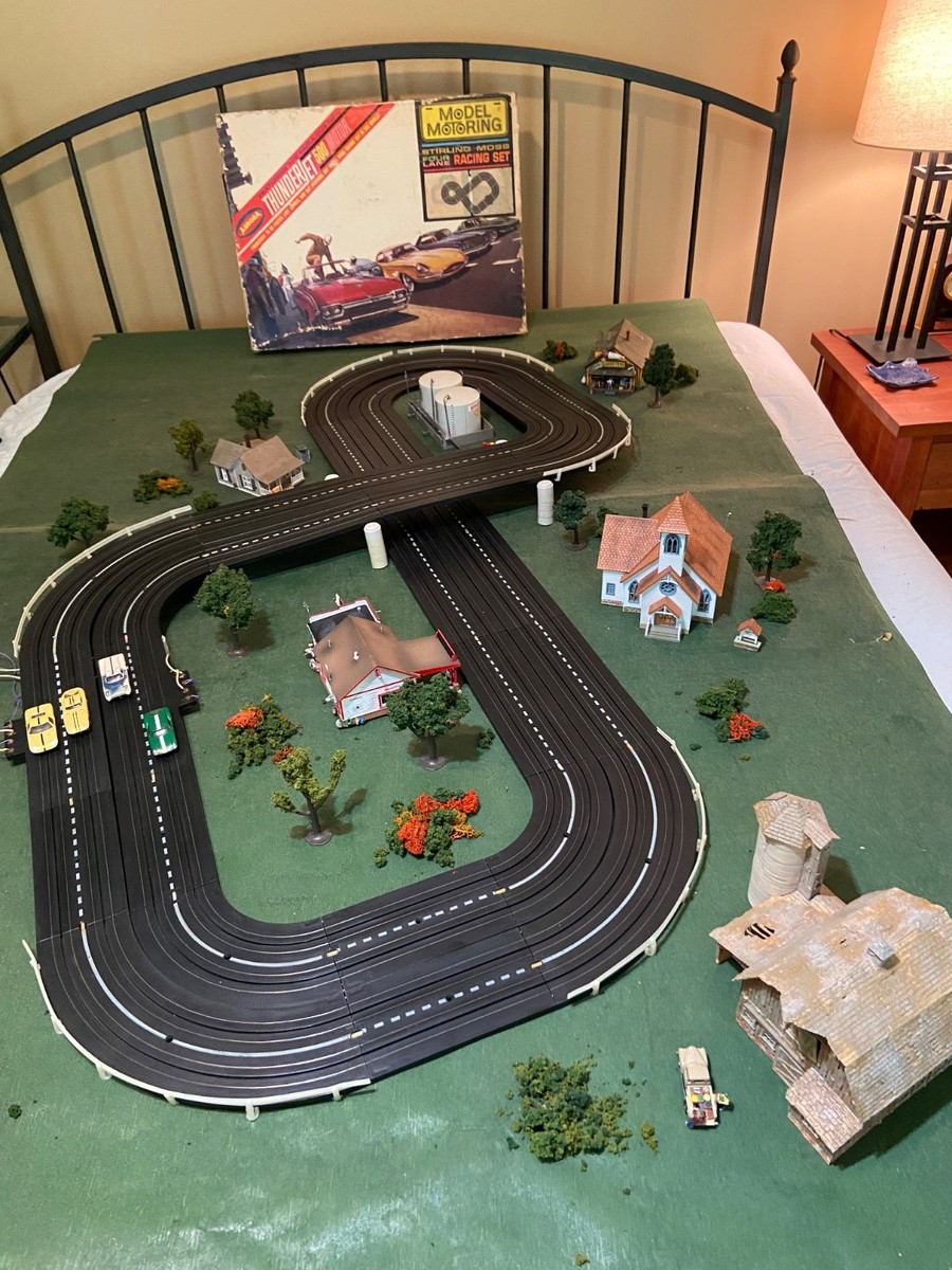 Aurora Model Motoring Aurora Slot Car Track Aurora Race Car Set